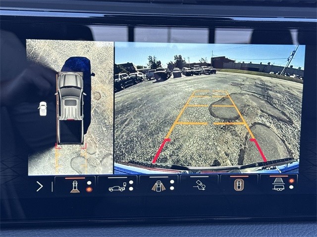 GMC Sierra 1500 Vehicle Full-screen Gallery Image 17