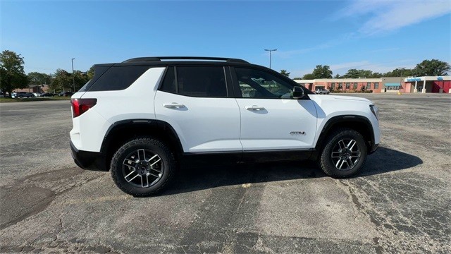 GMC Terrain Vehicle Full-screen Gallery Image 09