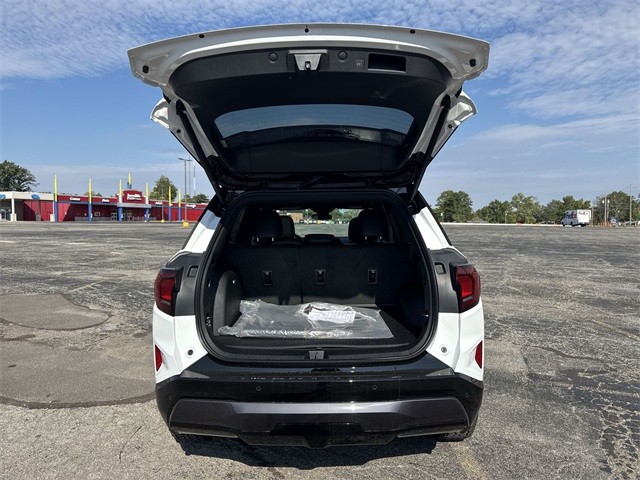 GMC Terrain Vehicle Full-screen Gallery Image 24