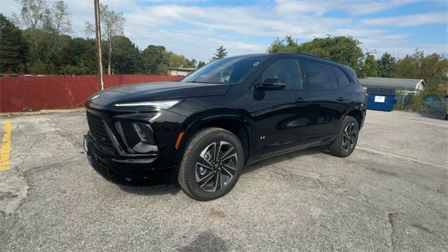 Buick Enclave Vehicle Full-screen Gallery Image 04