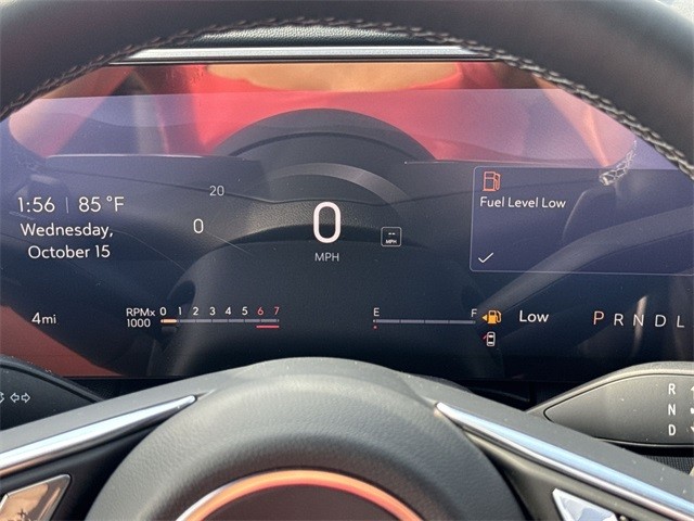 Buick Enclave Vehicle Full-screen Gallery Image 15