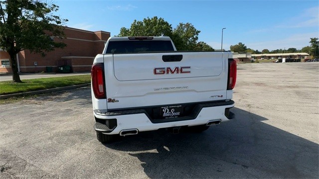 GMC Sierra 1500 Vehicle Full-screen Gallery Image 07