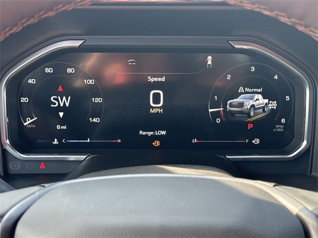 GMC Sierra 1500 Vehicle Full-screen Gallery Image 15