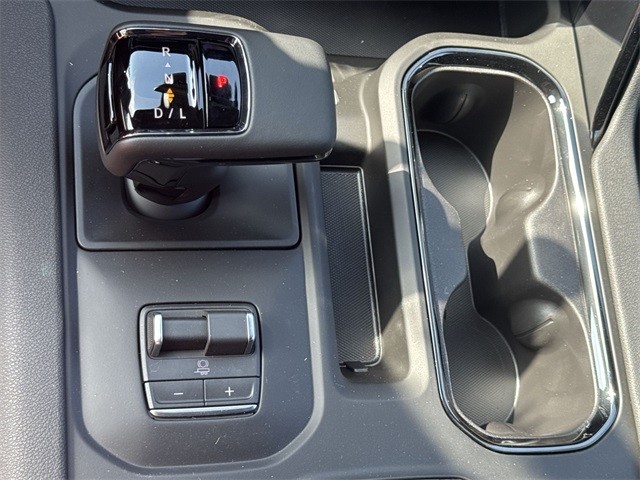 GMC Sierra 1500 Vehicle Full-screen Gallery Image 20