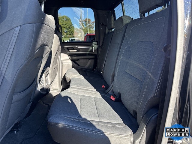 Ram 1500 Vehicle Full-screen Gallery Image 27