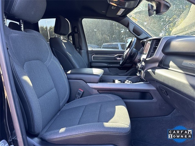 Ram 1500 Vehicle Full-screen Gallery Image 30