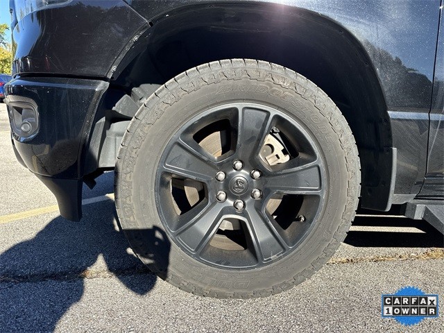 Ram 1500 Vehicle Full-screen Gallery Image 35