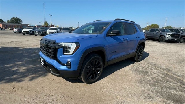 GMC Terrain Vehicle Full-screen Gallery Image 04