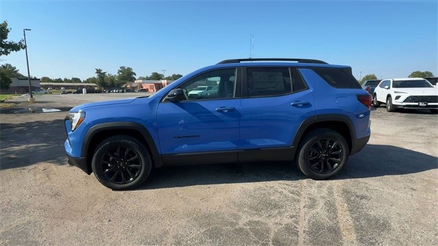 GMC Terrain Vehicle Full-screen Gallery Image 05