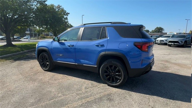 GMC Terrain Vehicle Full-screen Gallery Image 06