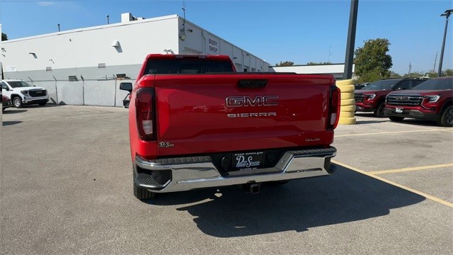 GMC Sierra 1500 Vehicle Full-screen Gallery Image 07