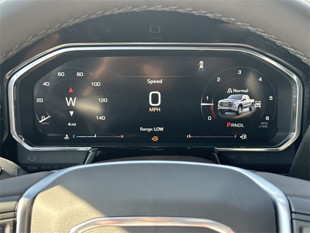 GMC Sierra 1500 Vehicle Full-screen Gallery Image 15