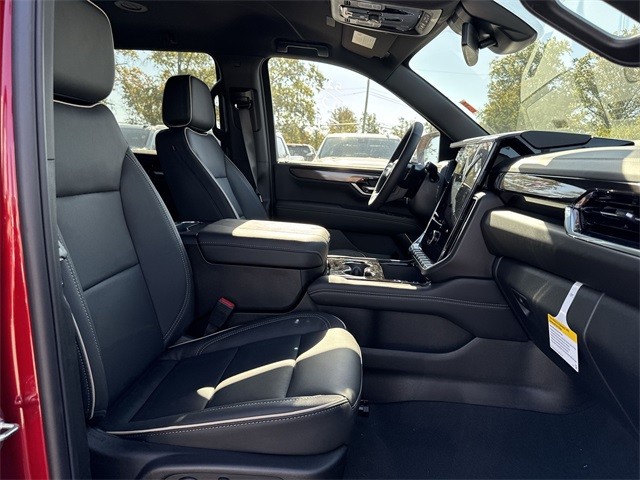 GMC Yukon XL Vehicle Full-screen Gallery Image 25