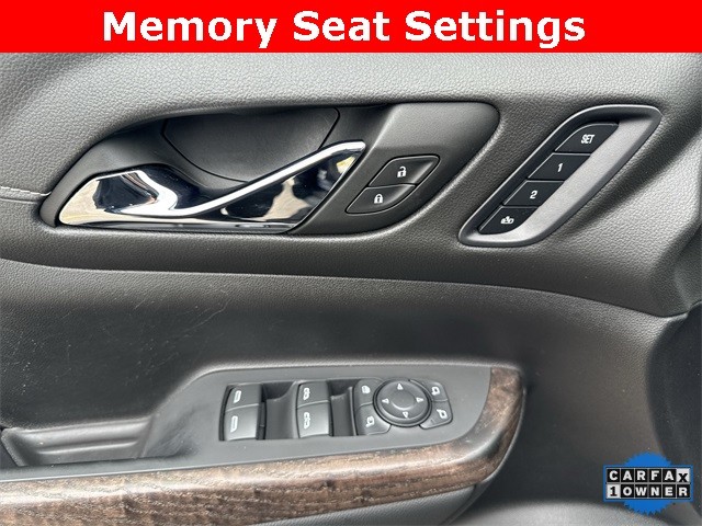 GMC Acadia Vehicle Full-screen Gallery Image 27