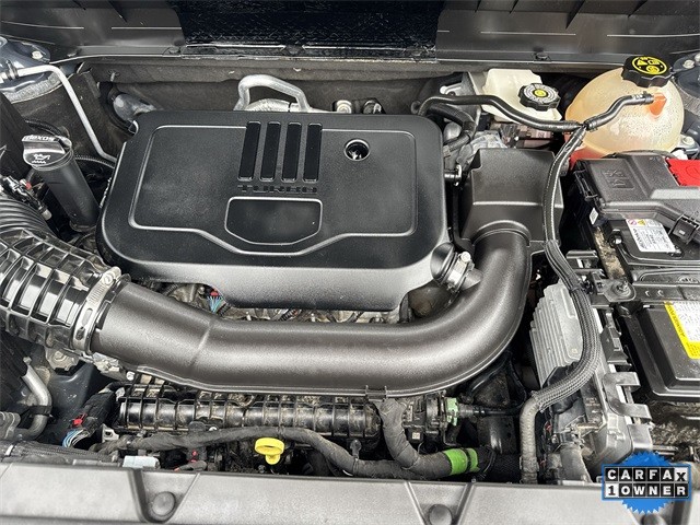 GMC Acadia Vehicle Full-screen Gallery Image 34