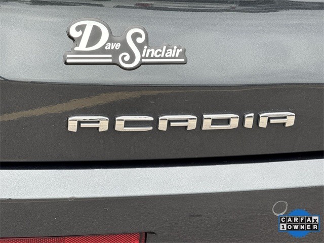 GMC Acadia Vehicle Full-screen Gallery Image 36