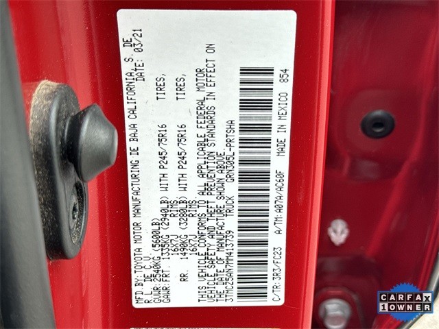 Toyota Tacoma 4WD Vehicle Full-screen Gallery Image 35