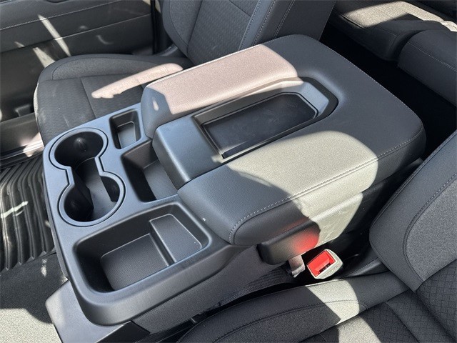 GMC Sierra 1500 Vehicle Full-screen Gallery Image 21