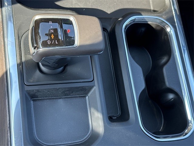 GMC Sierra 1500 Vehicle Full-screen Gallery Image 20