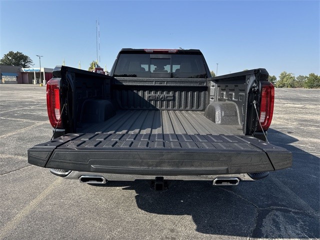 GMC Sierra 1500 Vehicle Full-screen Gallery Image 23