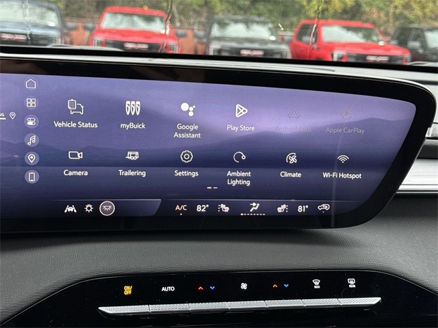 Buick Enclave Vehicle Full-screen Gallery Image 16