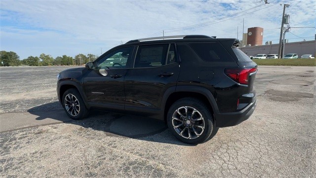 GMC Terrain Vehicle Full-screen Gallery Image 06