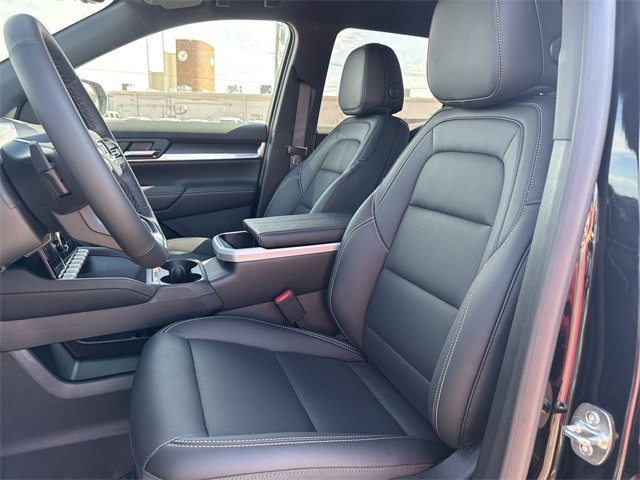 GMC Terrain Vehicle Full-screen Gallery Image 11