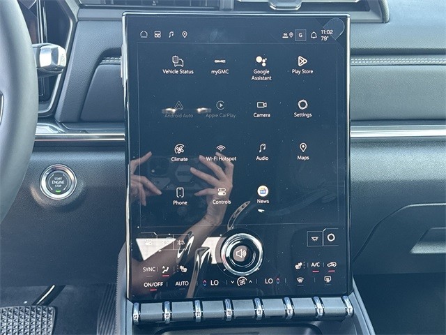 GMC Terrain Vehicle Full-screen Gallery Image 16