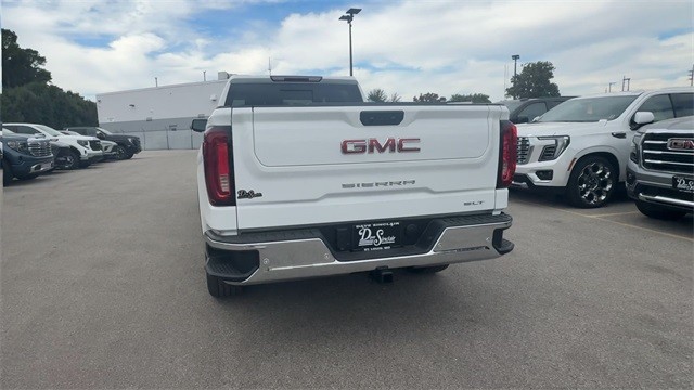 GMC Sierra 1500 Vehicle Full-screen Gallery Image 07