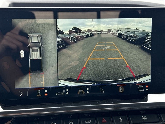 GMC Sierra 1500 Vehicle Full-screen Gallery Image 17