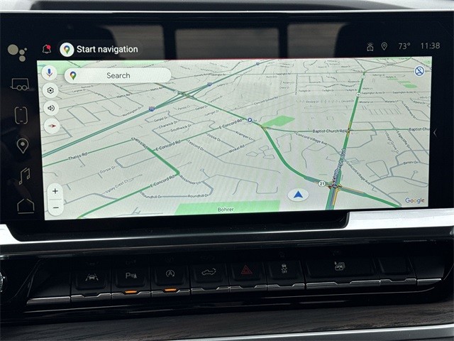 GMC Sierra 1500 Vehicle Full-screen Gallery Image 18