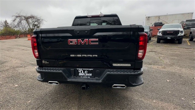 GMC Sierra 1500 Vehicle Full-screen Gallery Image 07