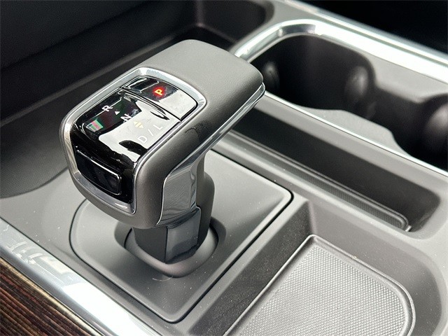 GMC Sierra 1500 Vehicle Full-screen Gallery Image 20