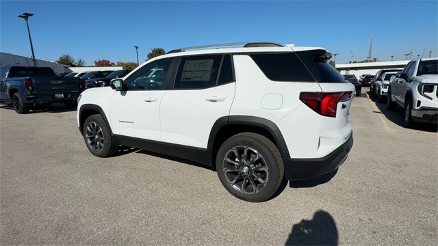 GMC Terrain Vehicle Full-screen Gallery Image 06