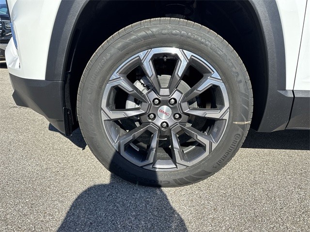 GMC Terrain Vehicle Full-screen Gallery Image 10