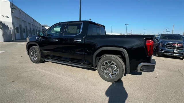GMC Sierra 1500 Vehicle Full-screen Gallery Image 06