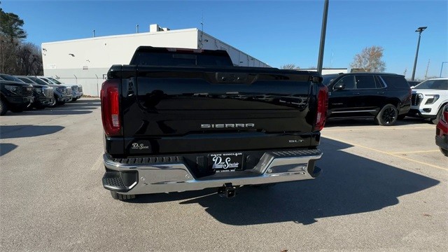 GMC Sierra 1500 Vehicle Full-screen Gallery Image 07