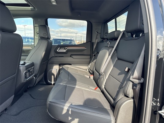 GMC Sierra 1500 Vehicle Full-screen Gallery Image 23