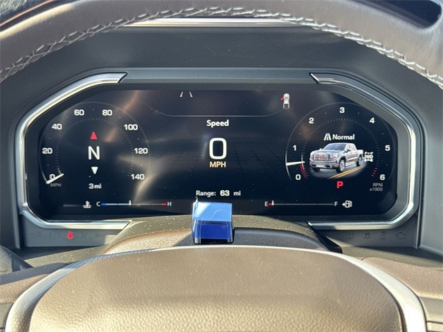 GMC Sierra 1500 Vehicle Full-screen Gallery Image 15