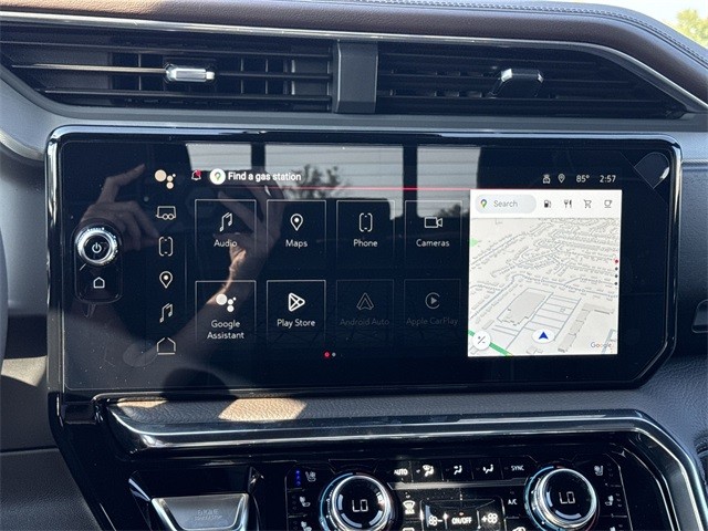 GMC Sierra 1500 Vehicle Full-screen Gallery Image 16