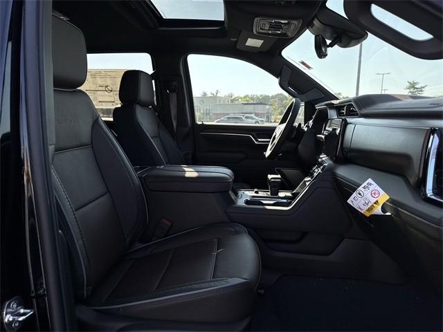 GMC Sierra 1500 Vehicle Full-screen Gallery Image 25