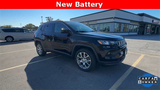 Jeep Compass Vehicle Full-screen Gallery Image 02