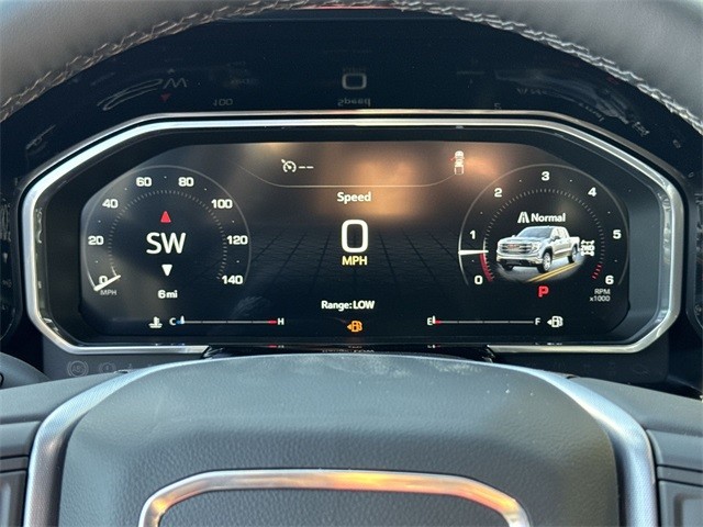 GMC Sierra 1500 Vehicle Full-screen Gallery Image 15