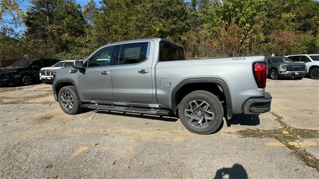GMC Sierra 1500 Vehicle Full-screen Gallery Image 06
