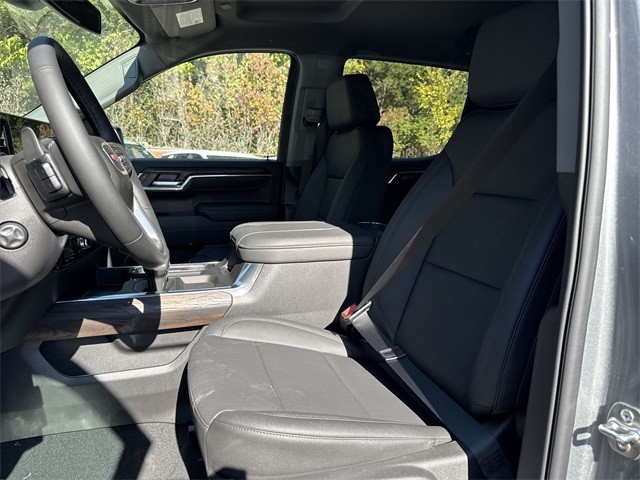 GMC Sierra 1500 Vehicle Full-screen Gallery Image 11