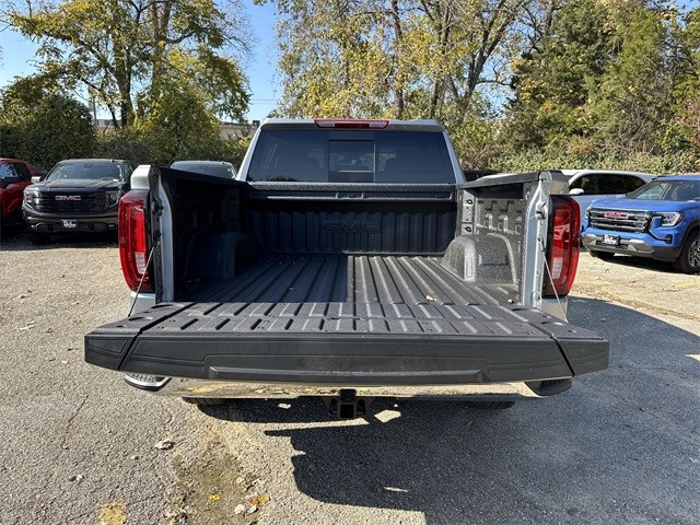 GMC Sierra 1500 Vehicle Full-screen Gallery Image 23