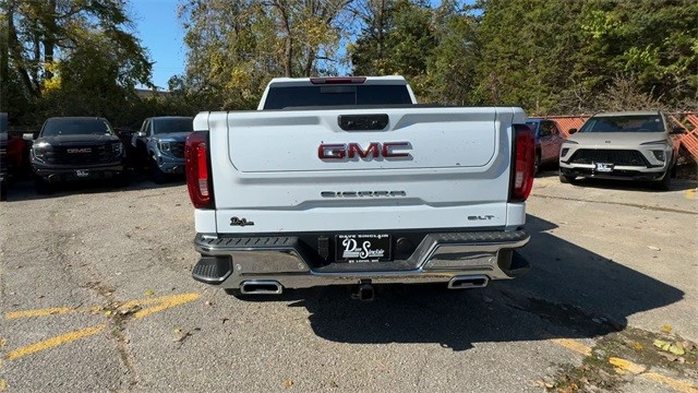 GMC Sierra 1500 Vehicle Full-screen Gallery Image 07