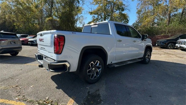 GMC Sierra 1500 Vehicle Full-screen Gallery Image 08