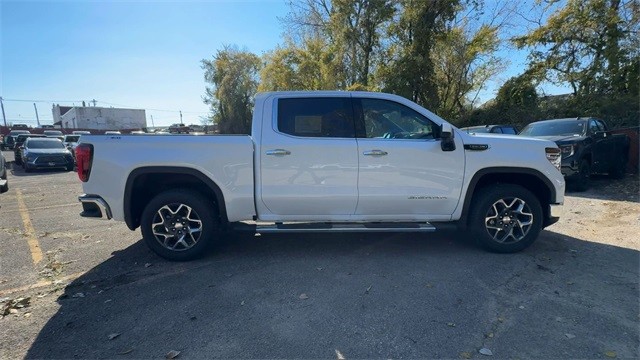 GMC Sierra 1500 Vehicle Full-screen Gallery Image 09