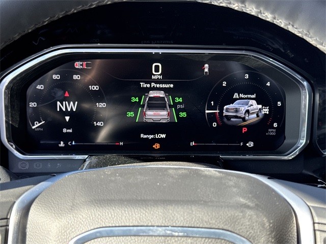 GMC Sierra 1500 Vehicle Full-screen Gallery Image 15